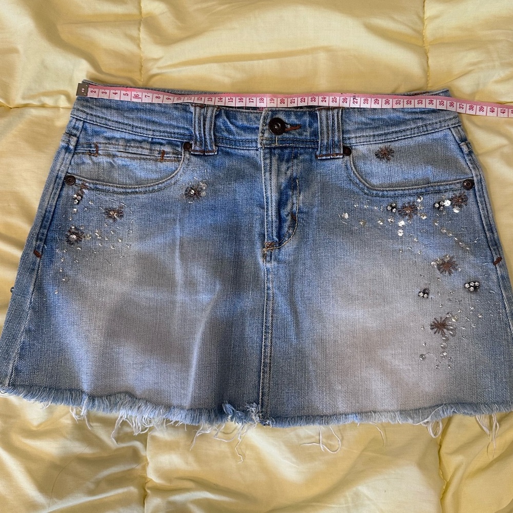 ✨ Celebrity Pink Distressed Denim Mini Skirt with Sequin Embellishments – Size 0